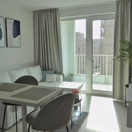 Apartment Urban - Free Parking, Energy, Modern Style Bratislava